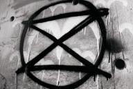 extinction // 600x400 // 55KB